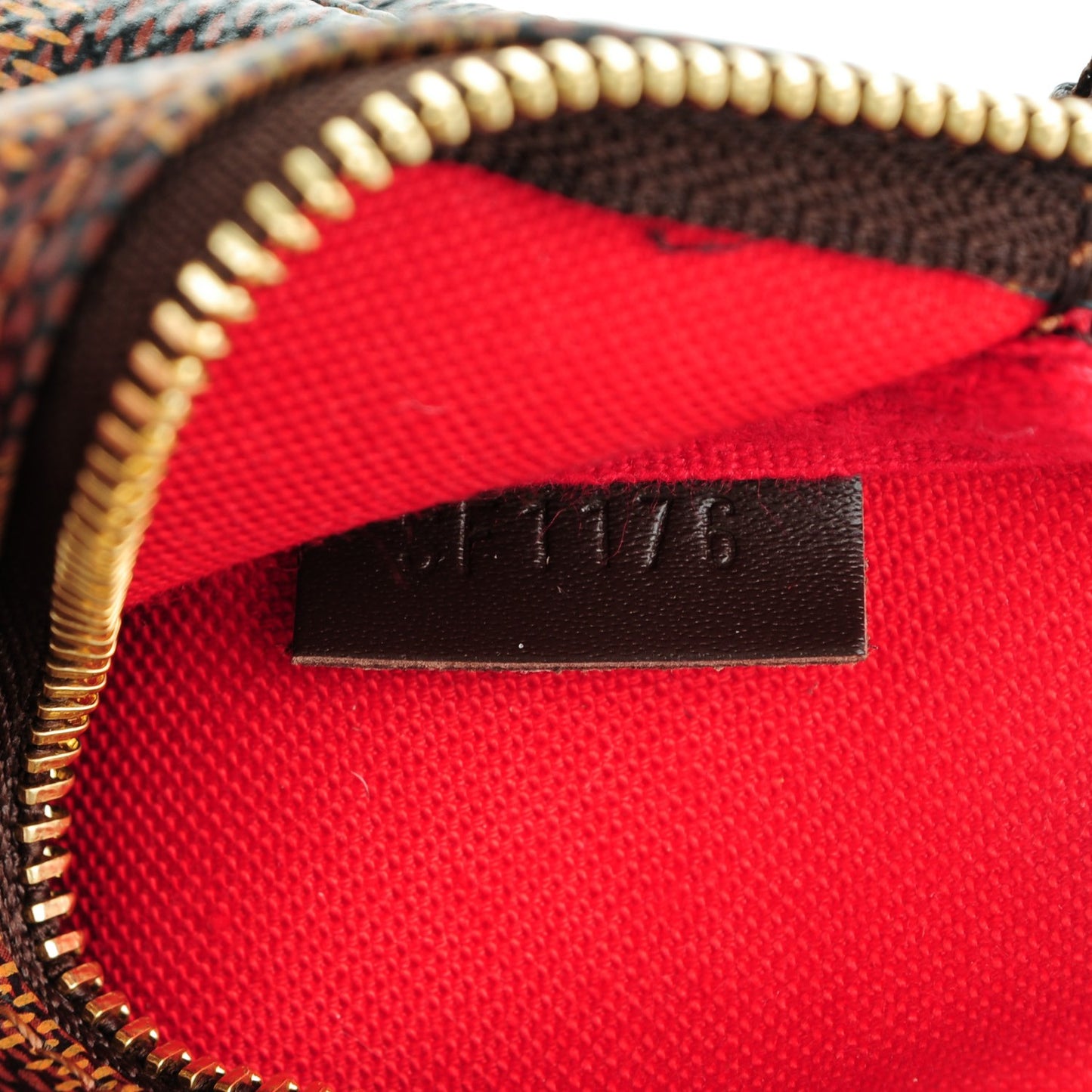 Damier Ebene Mini Pochette Accessories