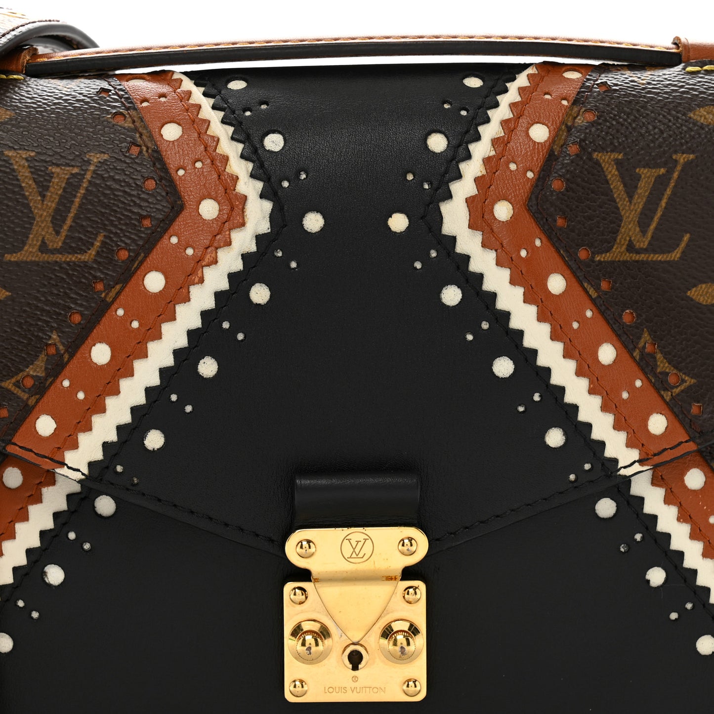 Monogram Brogue Pochette Metis