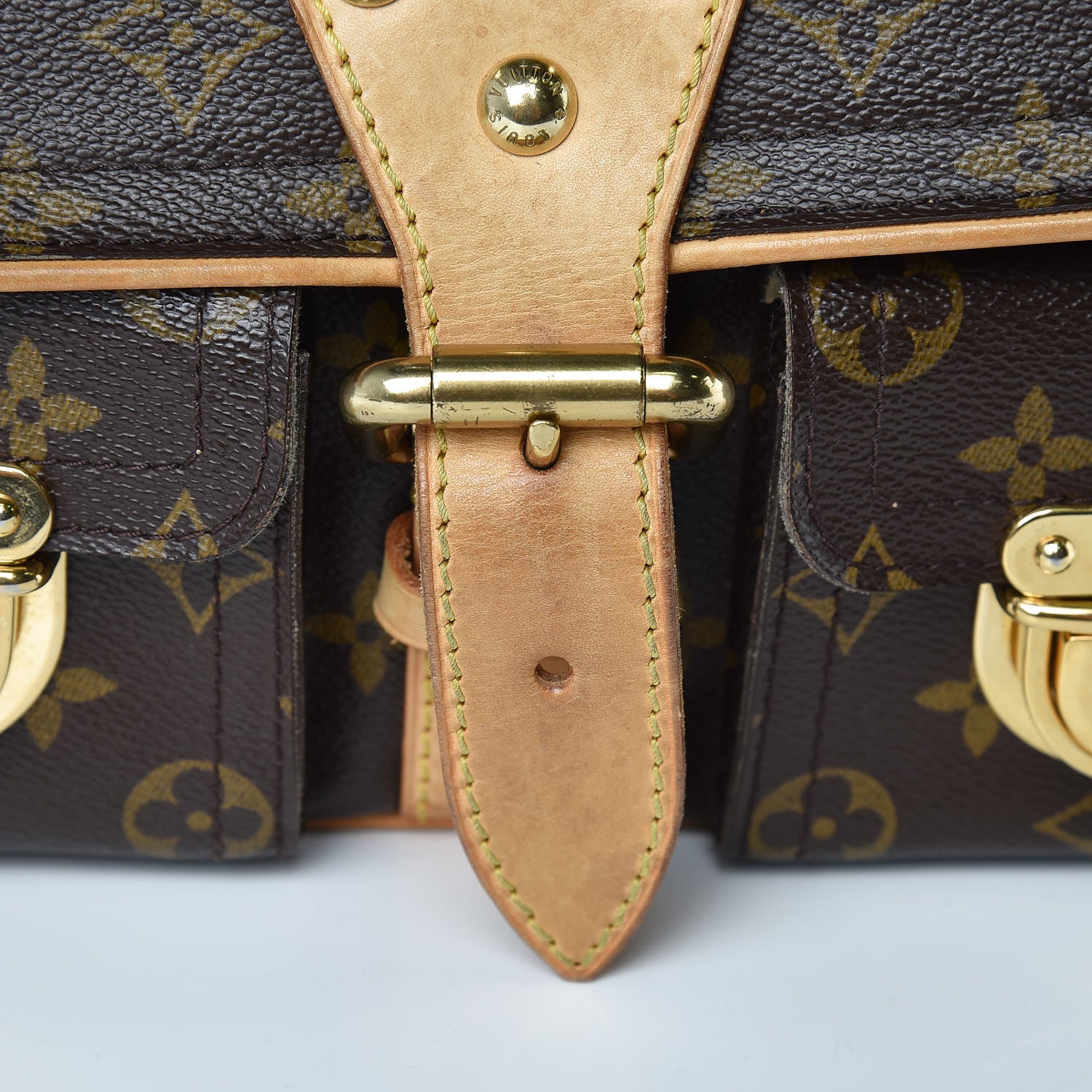 Louis Vuitton Monogram Hudson PM 13 of 17