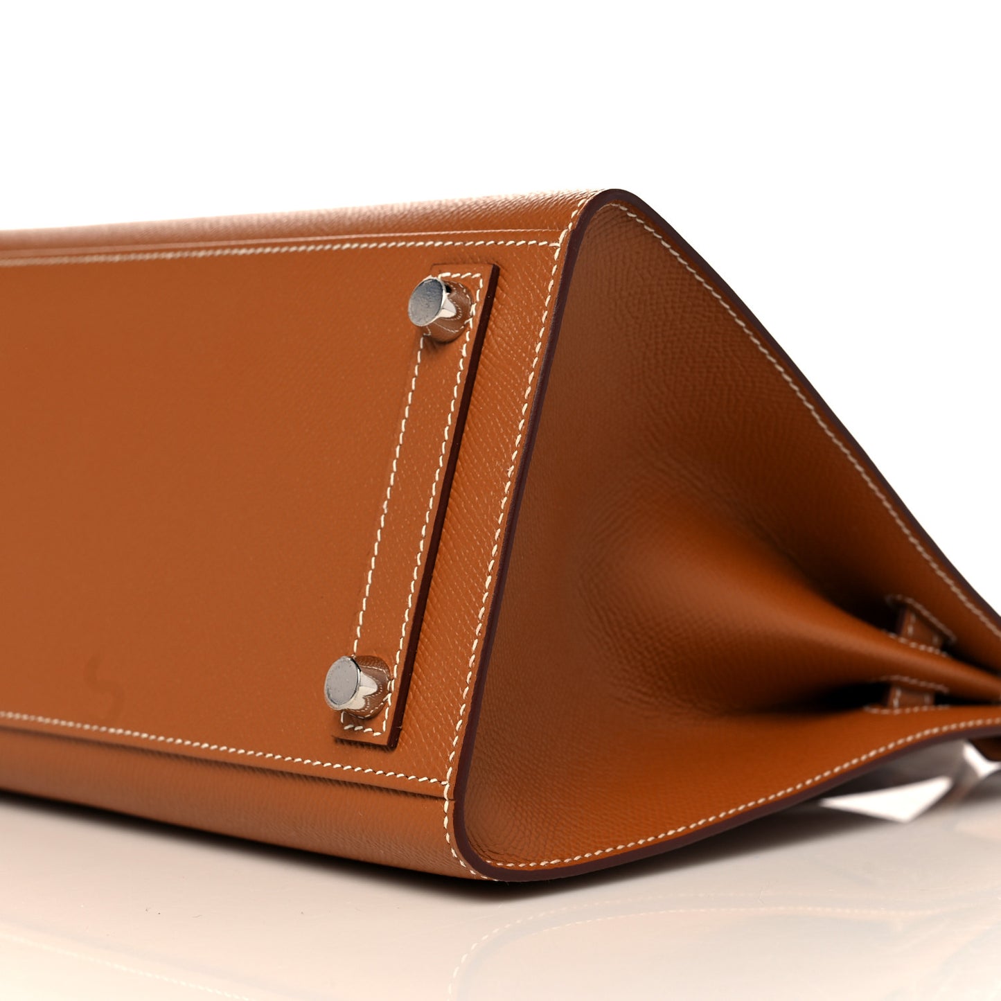 Madame Calfskin Birkin Sellier 25 Gold