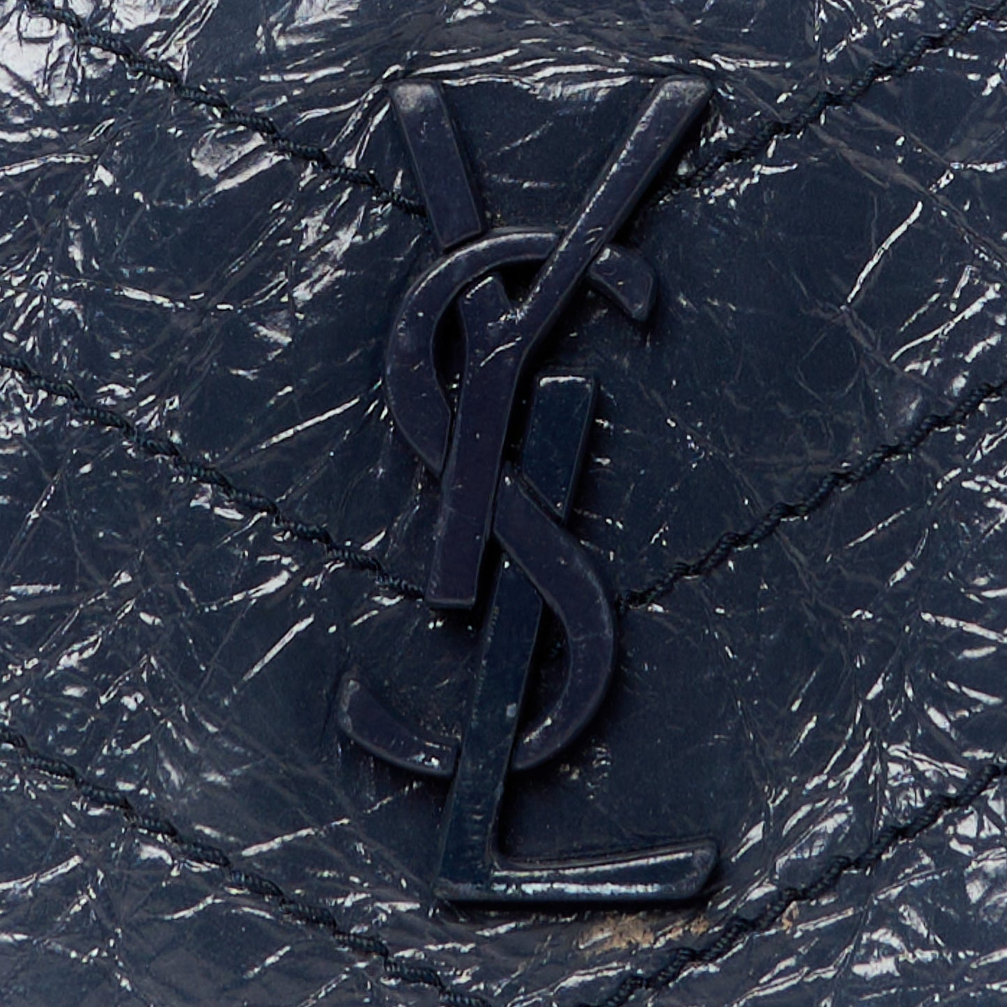 Crinkled Calfskin Matelasse Monogram Niki Chain Wallet Fog