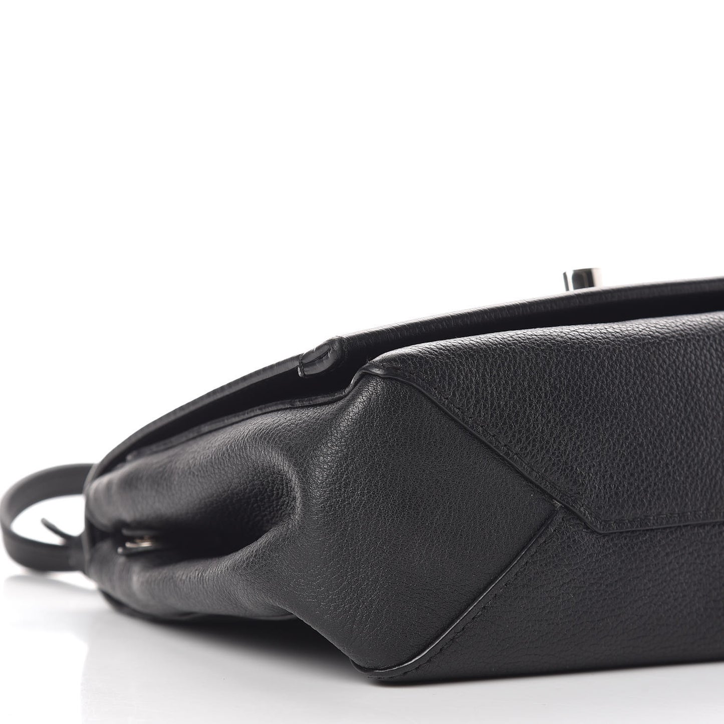 Calfskin Lockme II Chain Bag BB Black