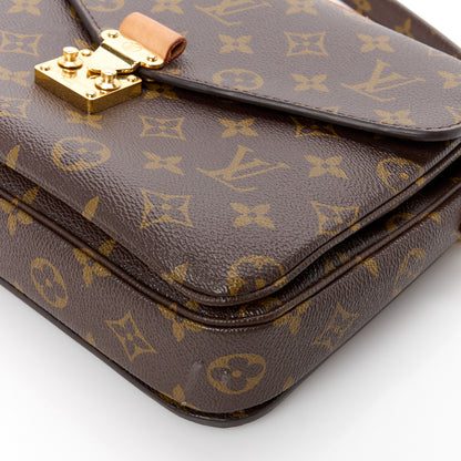 Louis Vuitton Monogram Pochette Metis 10 of 10