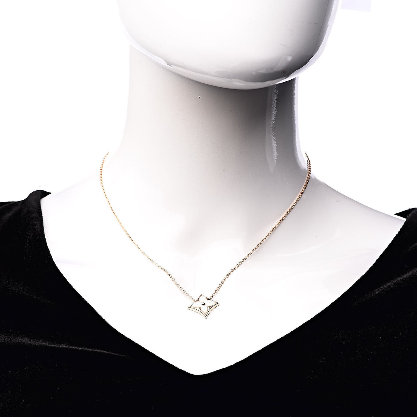 18K Pink Gold Mother Of Pearl Blossom Pendant Necklace