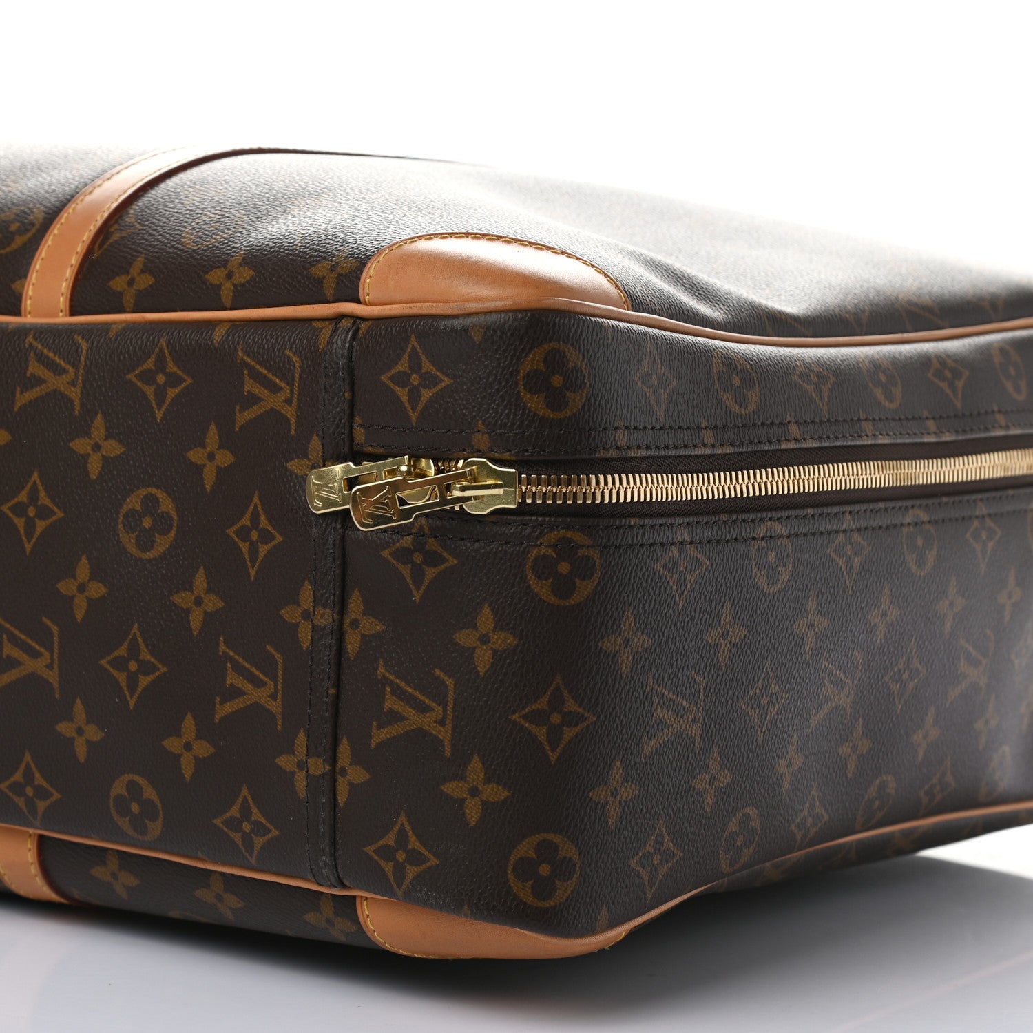 Louis Vuitton Monogram Sirius 60 9 of 9