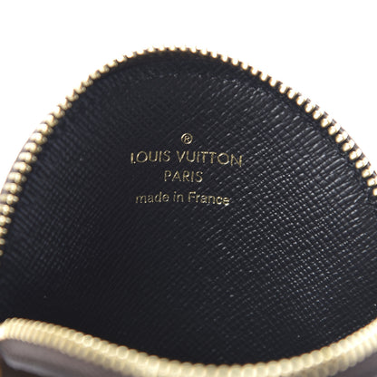 Louis Vuitton Reverse Monogram Giant Trio Pouch 8 of 9