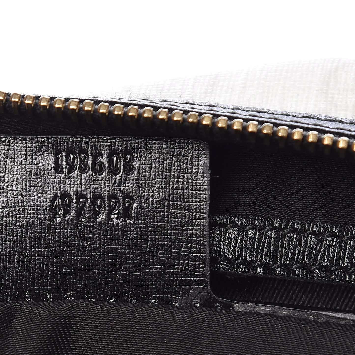 GG Plus Monogram Medium Joy Boston White Black