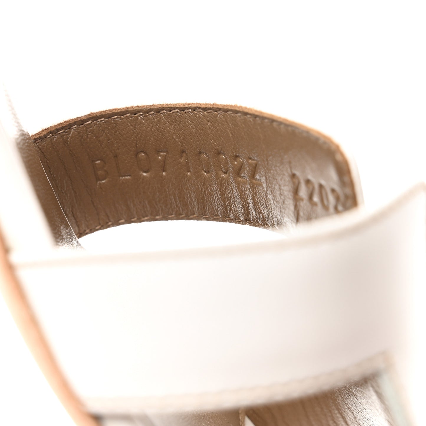 Calfskin Oasis Sandals 37.5 White
