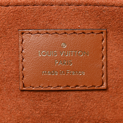 Louis Vuitton Empreinte Monogram Giant Onthego GM Cognac 6 of 9