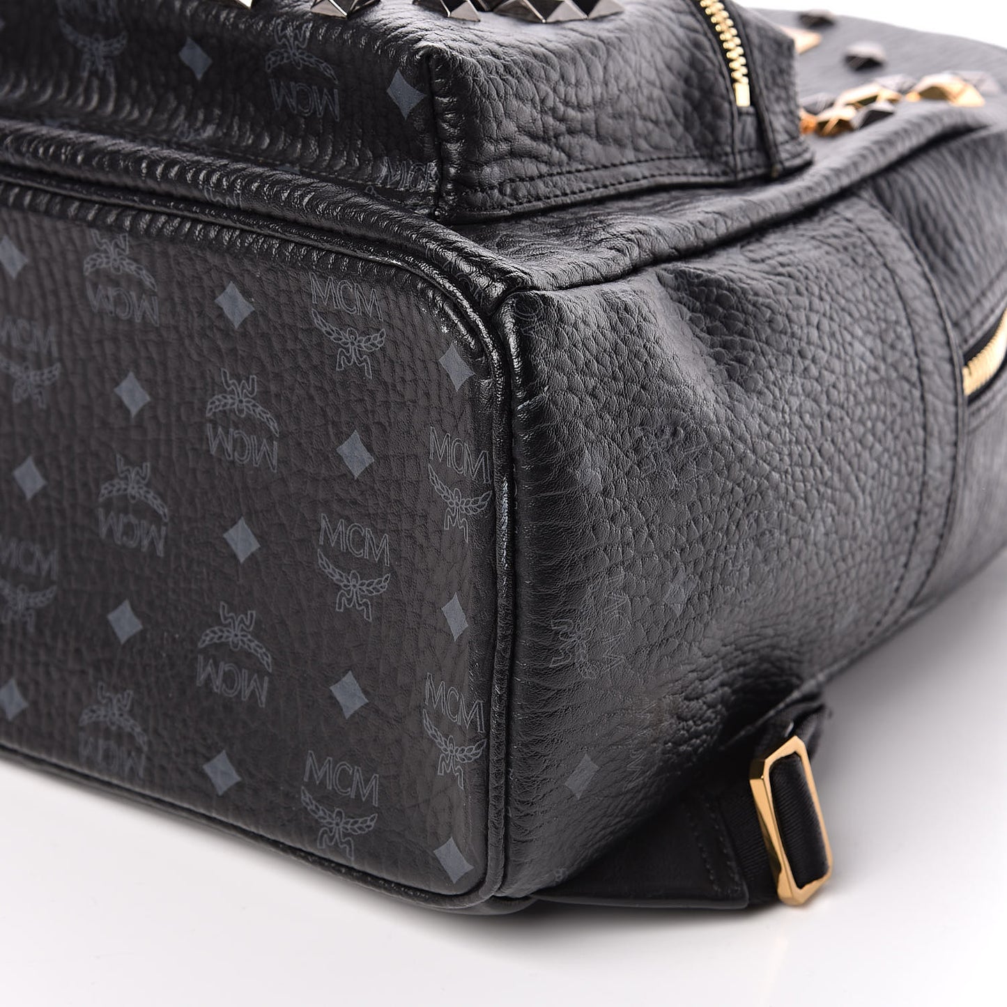 Visetos Studded Medium Stark M Backpack Black