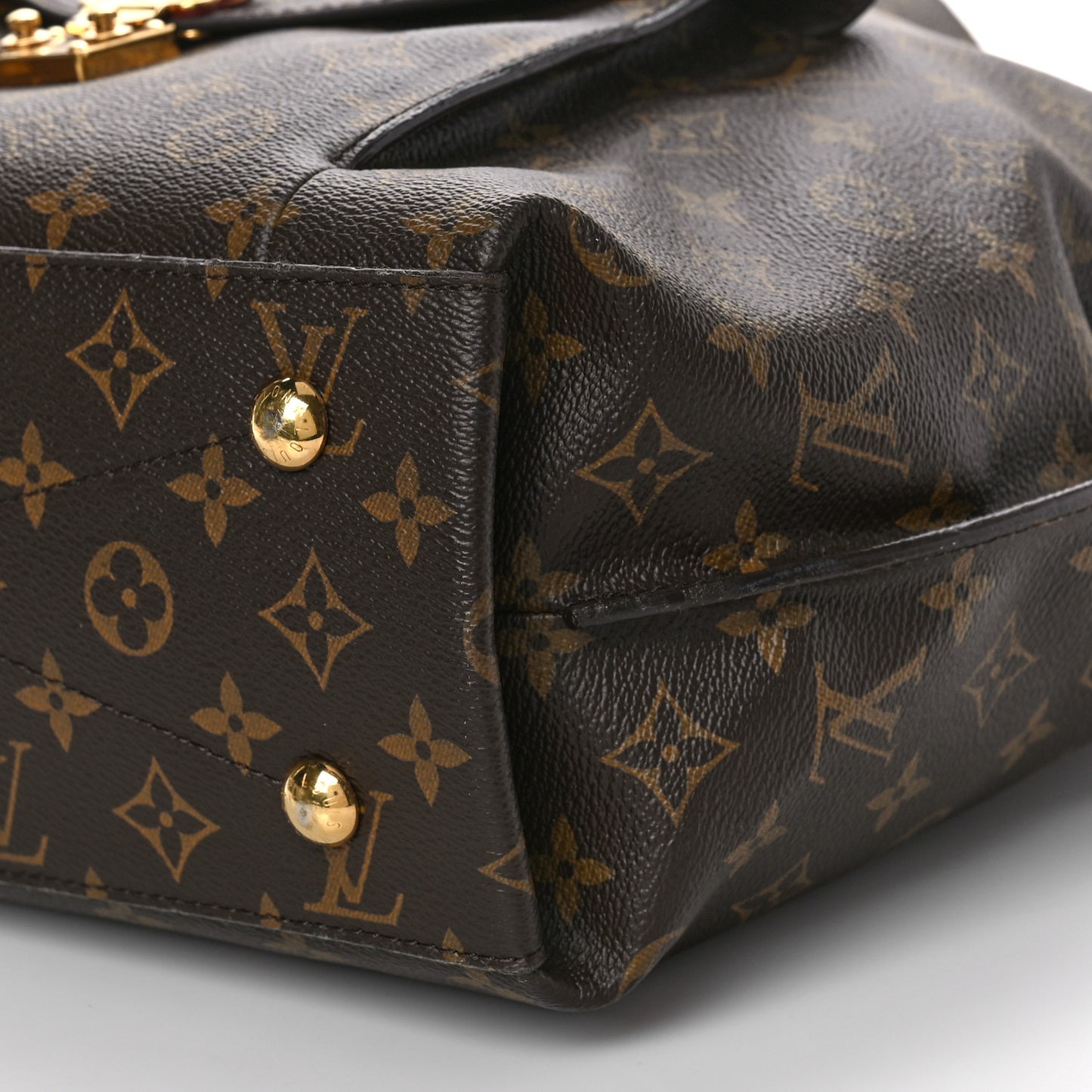 Monogram Metis