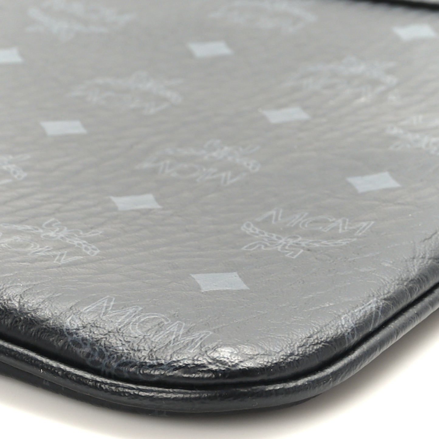 Visetos Stark Wristlet Pouch Black