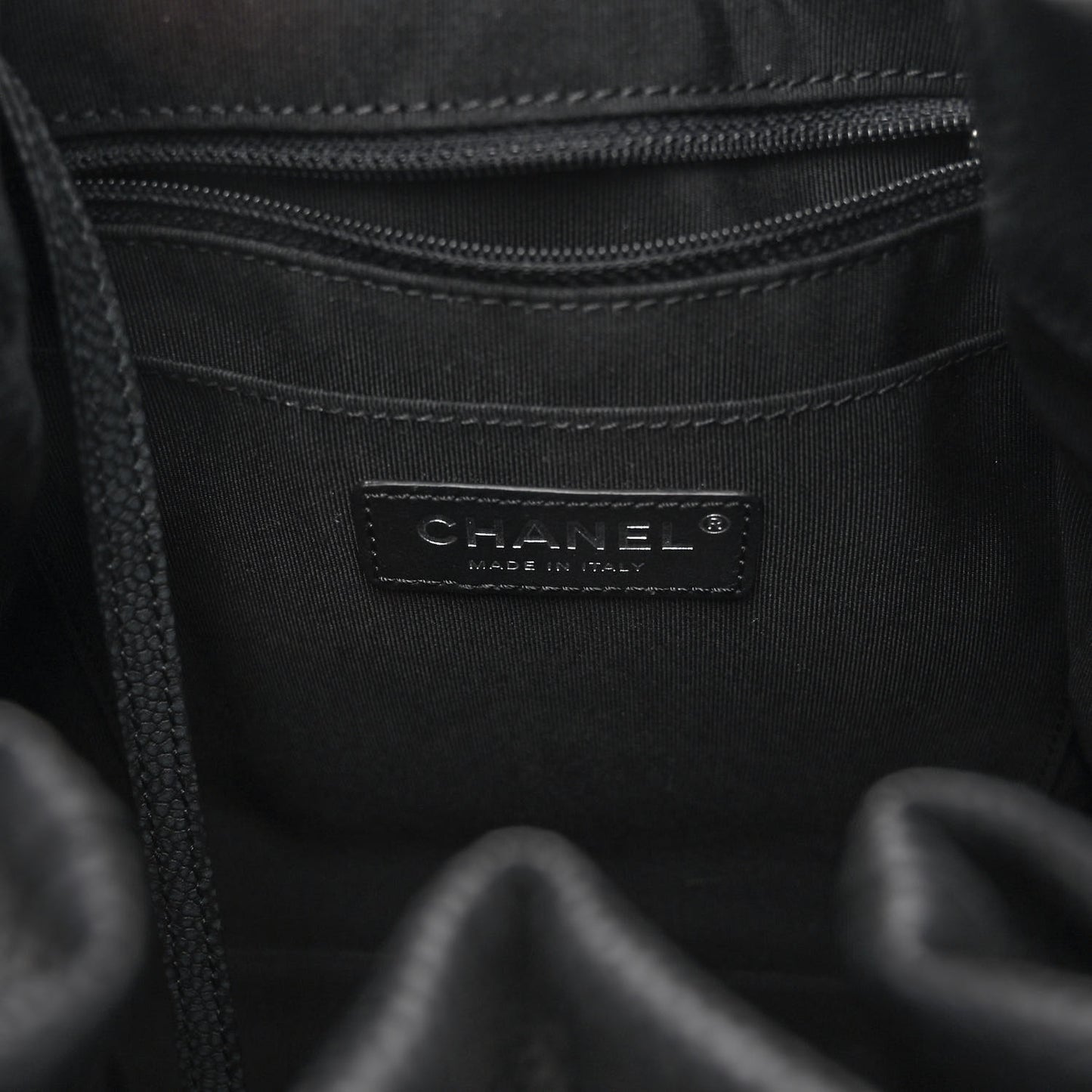 Caviar Flat Quilted CC Chain Bucket Drawstring Bag Black
