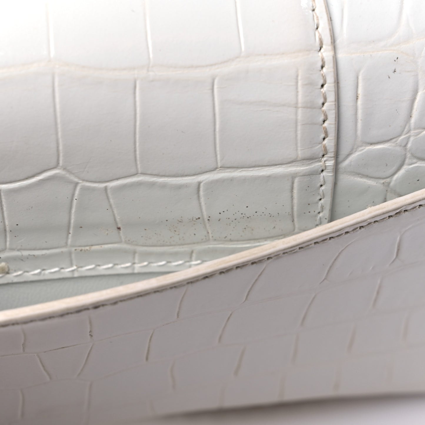 Shiny Calfskin Crocodile Embossed Hourglass Chain Bag White