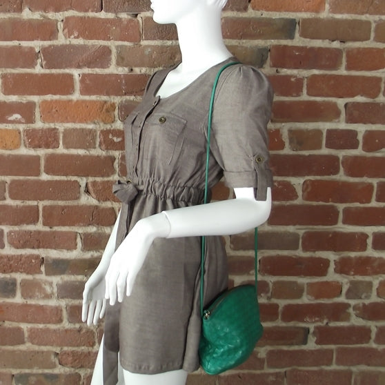 Bottega Veneta Vintage Woven Shoulder Bag Green 2 of 8