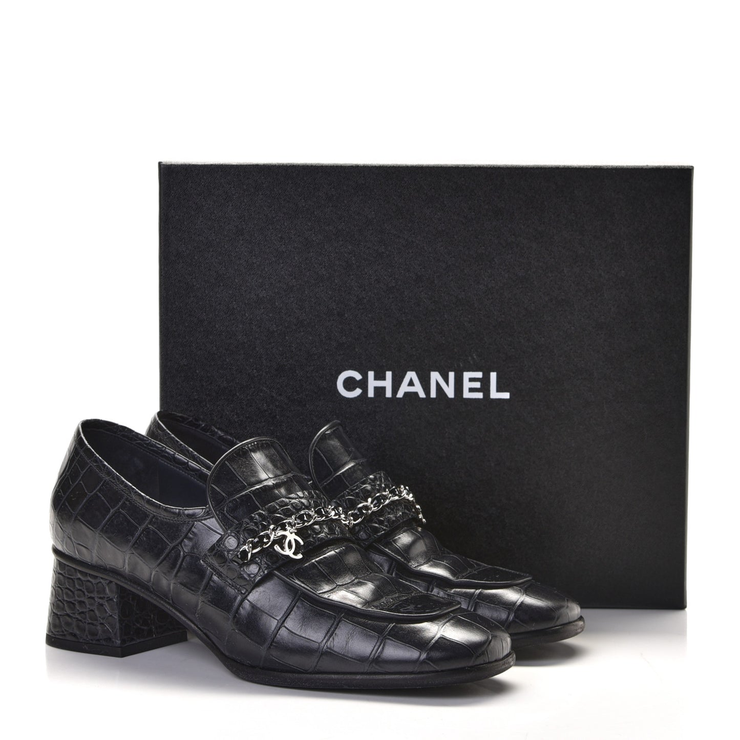 Calfskin Crocodile Embossed CC Chain Mocassin Loafers 40 Navy