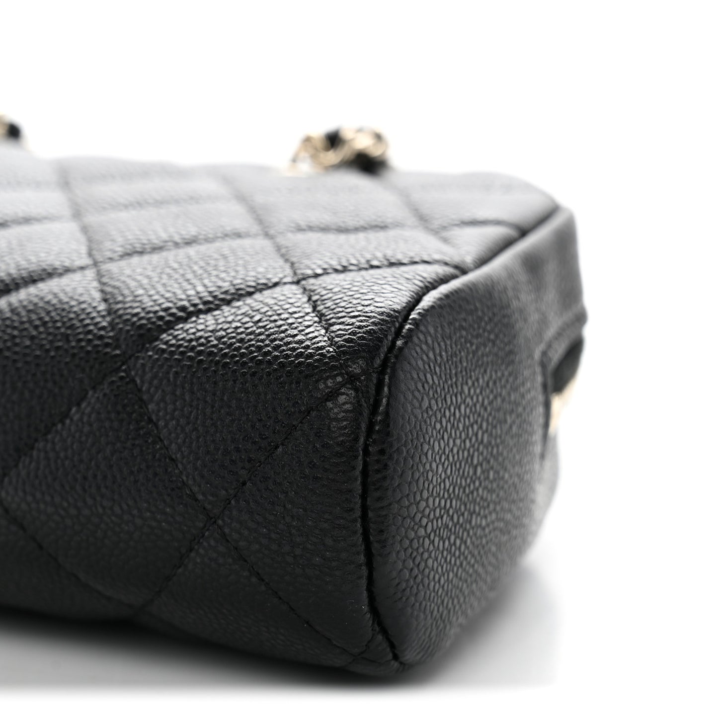 Caviar Quilted Clutch With Chain Black