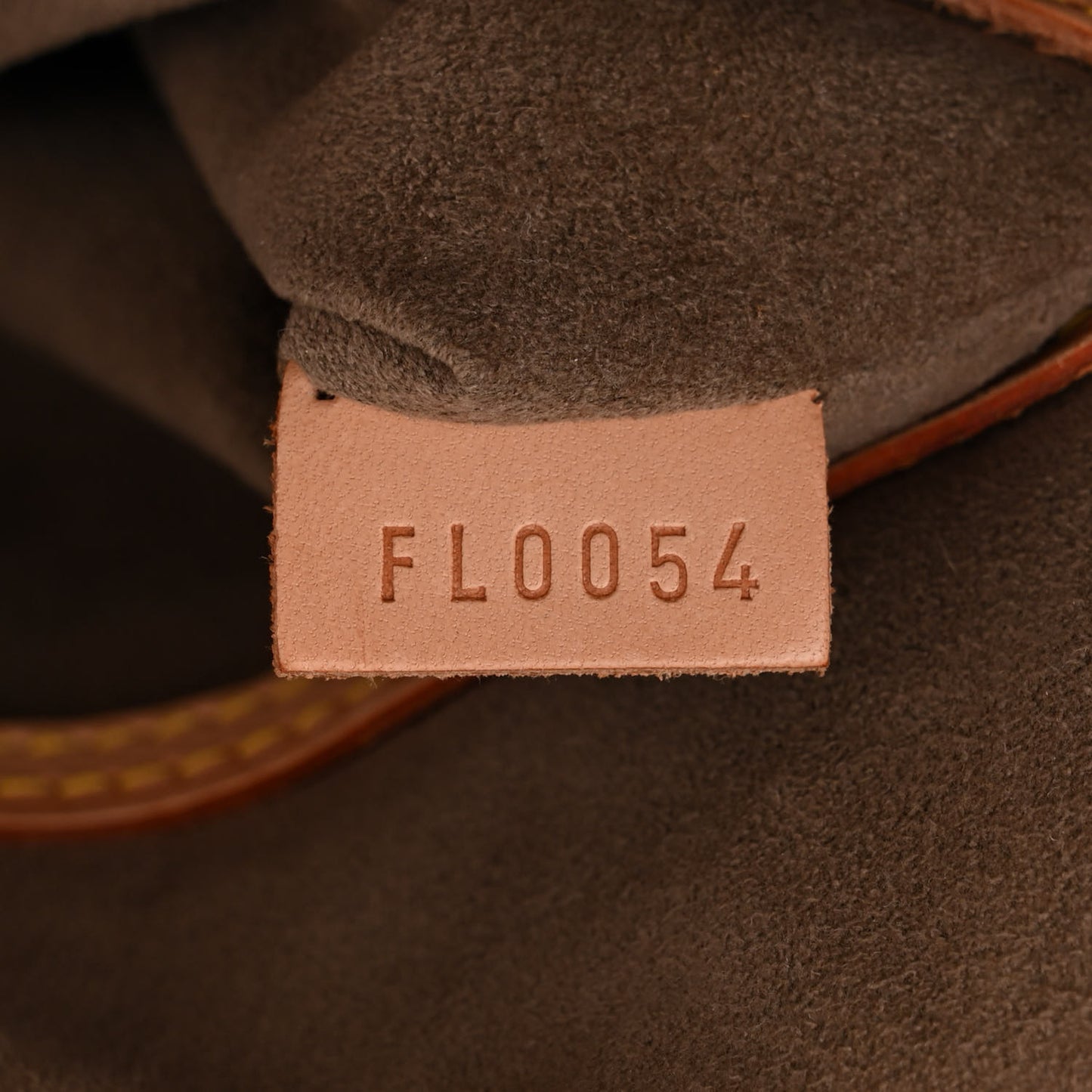 Monogram Multicolor Alma Black