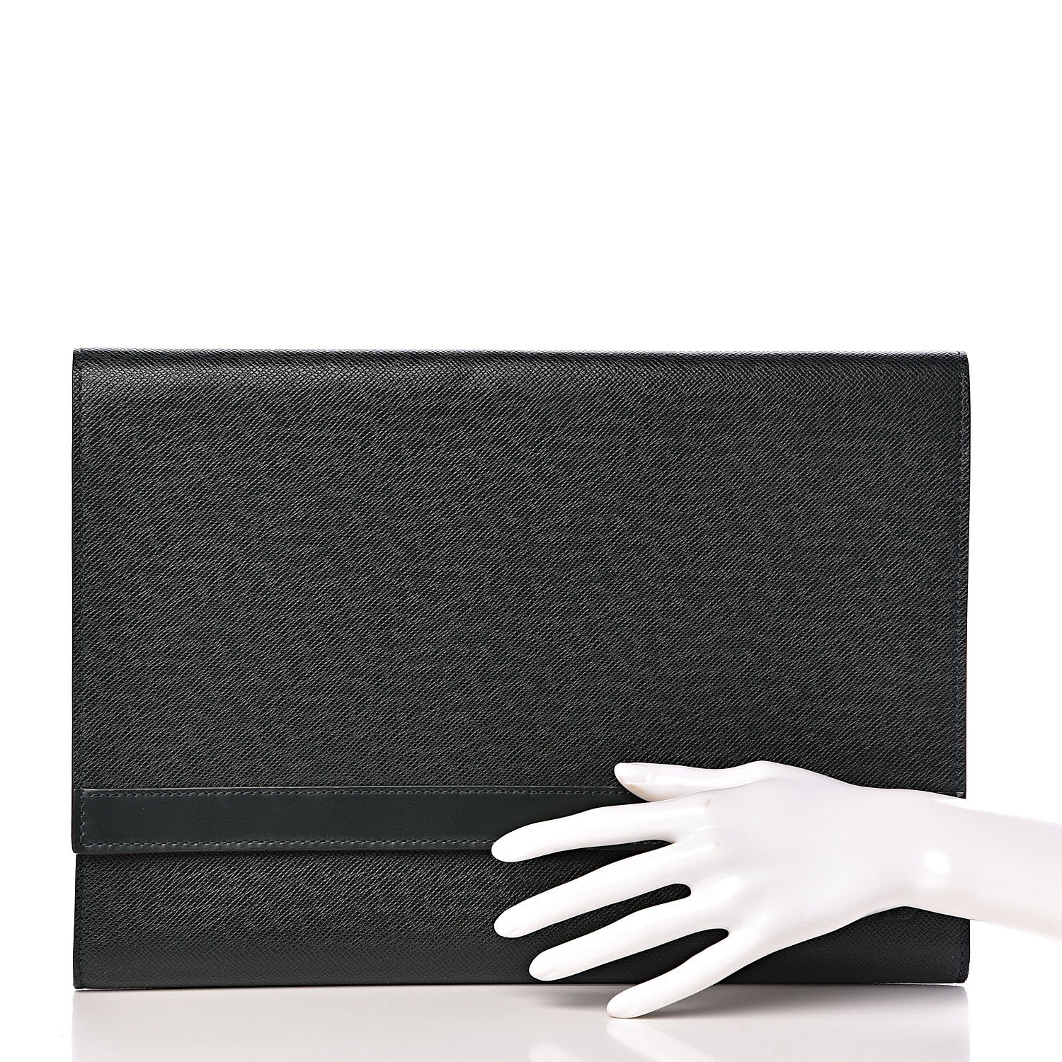 Louis Vuitton Taiga Pochette Volga Portfolio Epicea 2 of 12
