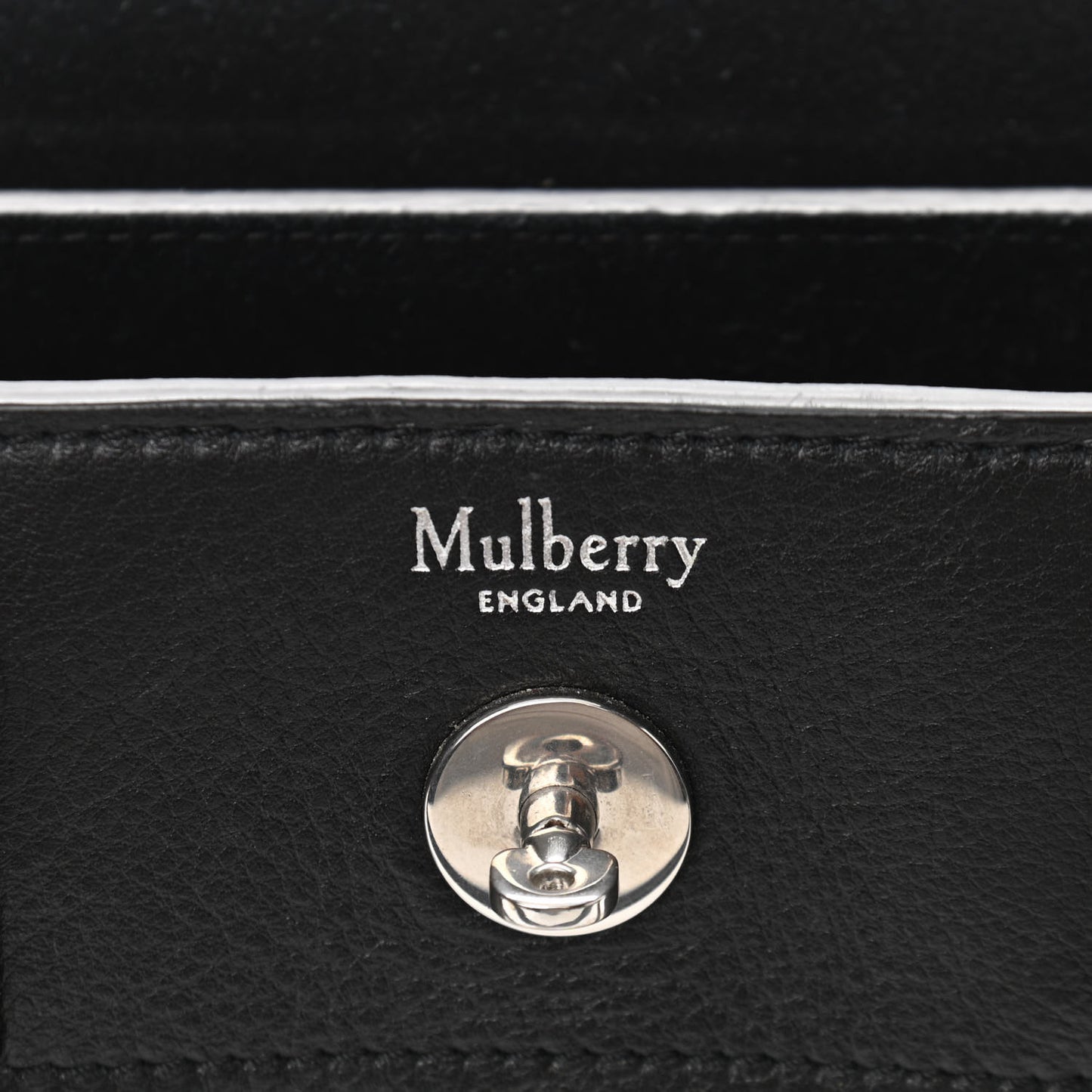 Calfskin Zip Chain Bayswater Black
