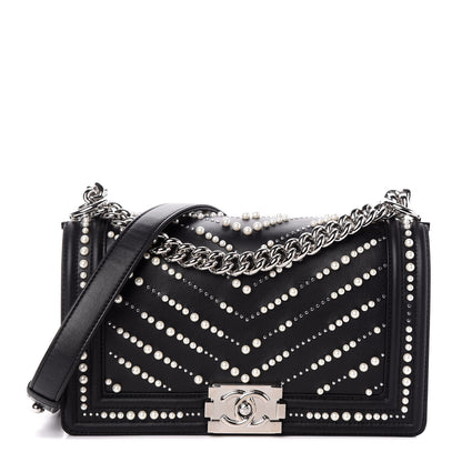Chanel Calfskin Pearl Chevron Medium Boy Flap Black 1 of 10