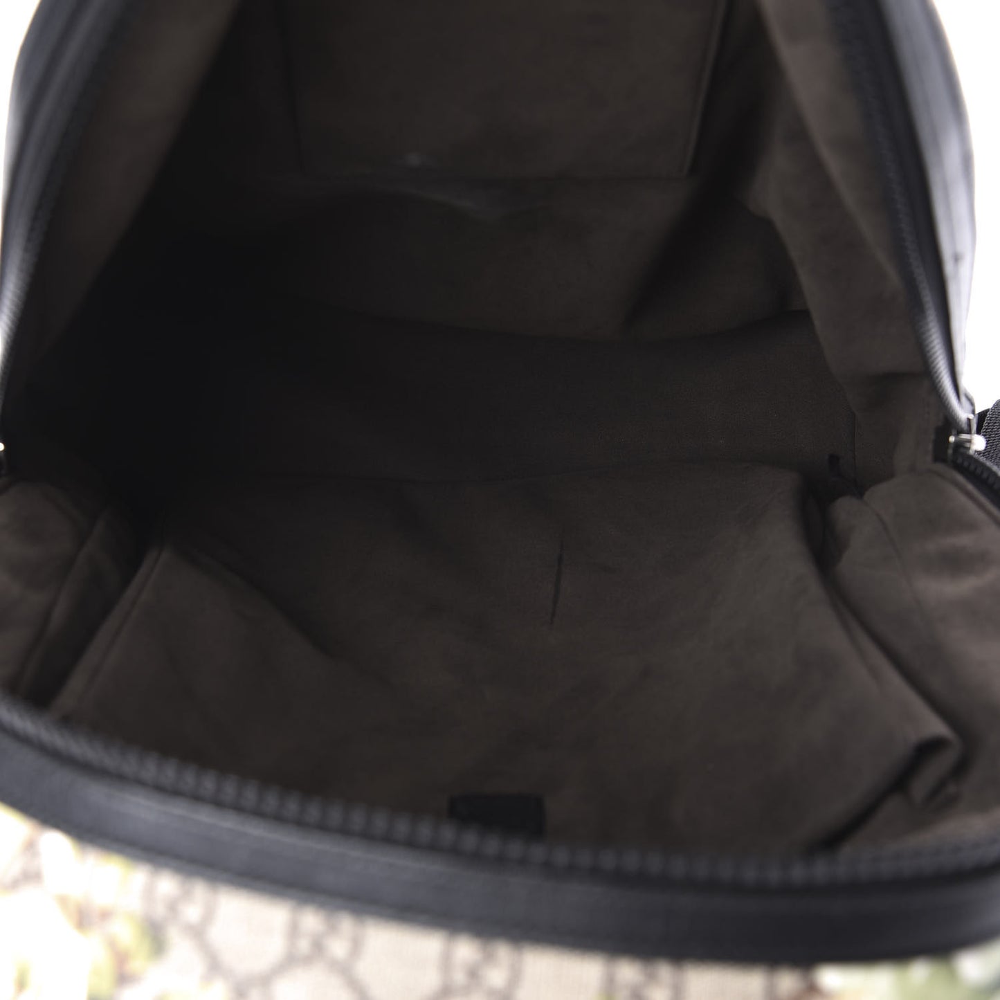 GG Supreme Monogram Blooms Medium Day Backpack Beige New Military Black