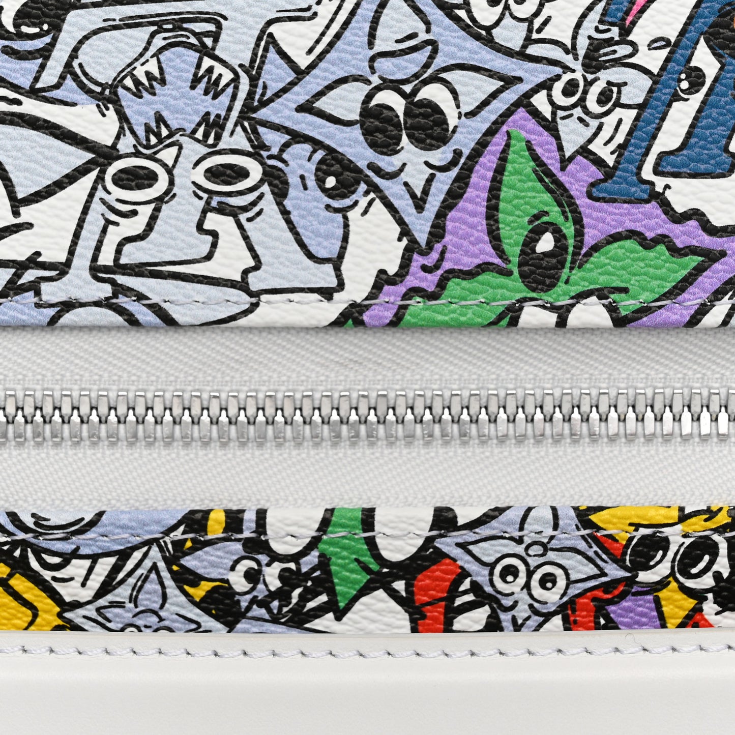 Monogram Comics Horizon 55 Multicolor