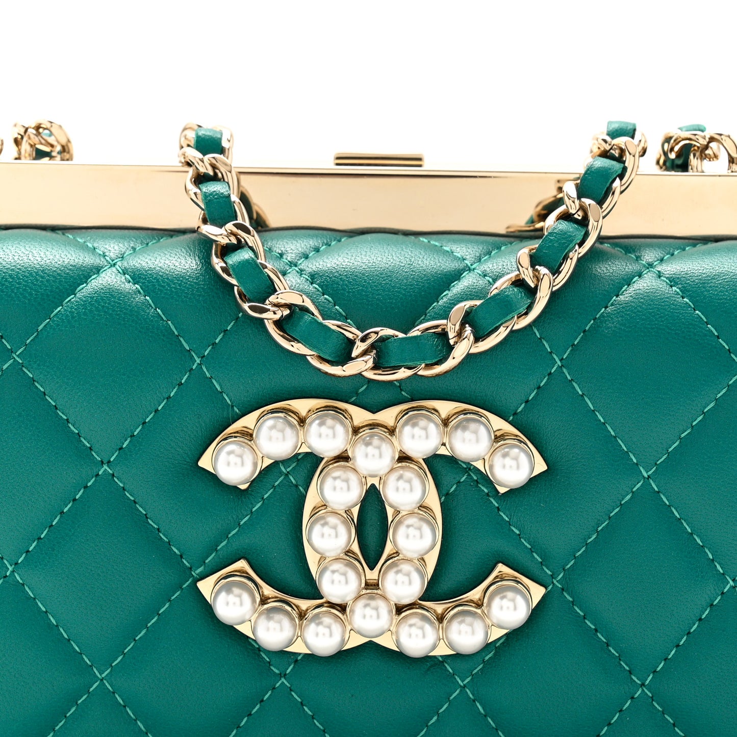 Lambskin Quilted Pearl CC Vanity Case Turquoise