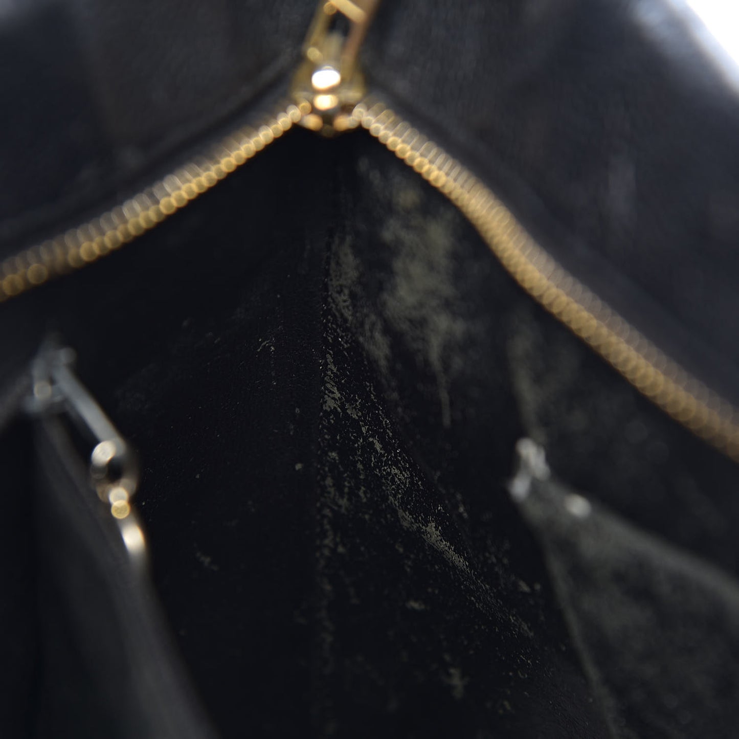 Caviar Quilted Medallion Tote Black