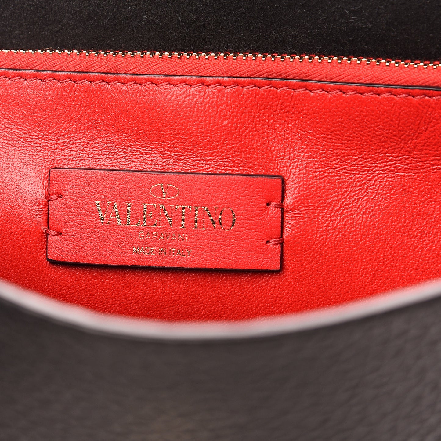 Pebbled Calfskin Rockstud Flip Lock Flap Messenger Black