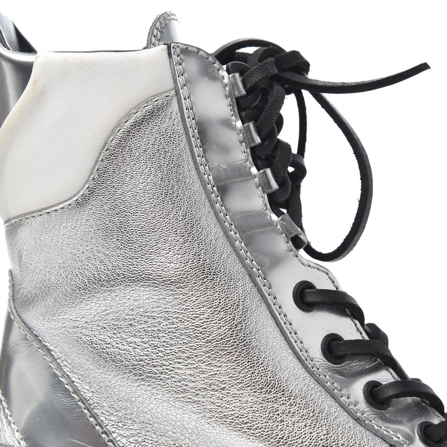 Patent Calfskin Spaceship Laureate Platform Desert Boots 37.5 Silver