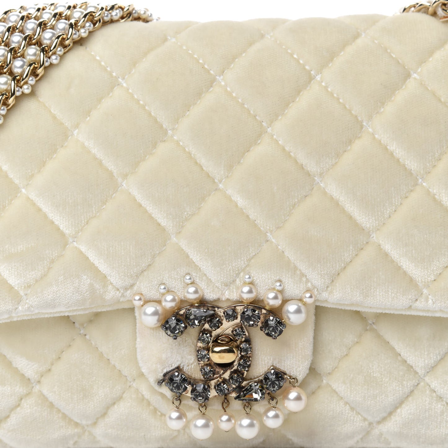 Velvet Pearl Quilted Medium Single Flap White