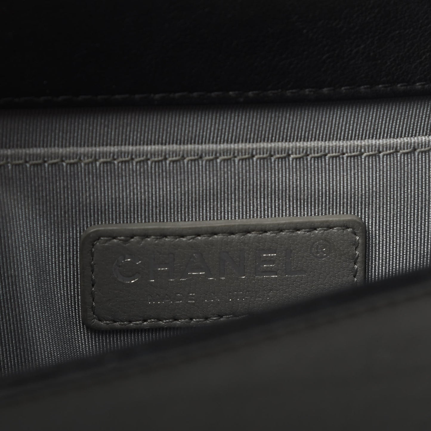 Calfskin Chevron Quilted Small Boy Flap Black