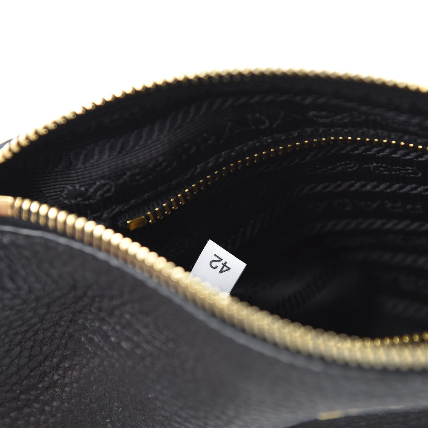 Vitello Daino Pochette Bag Black