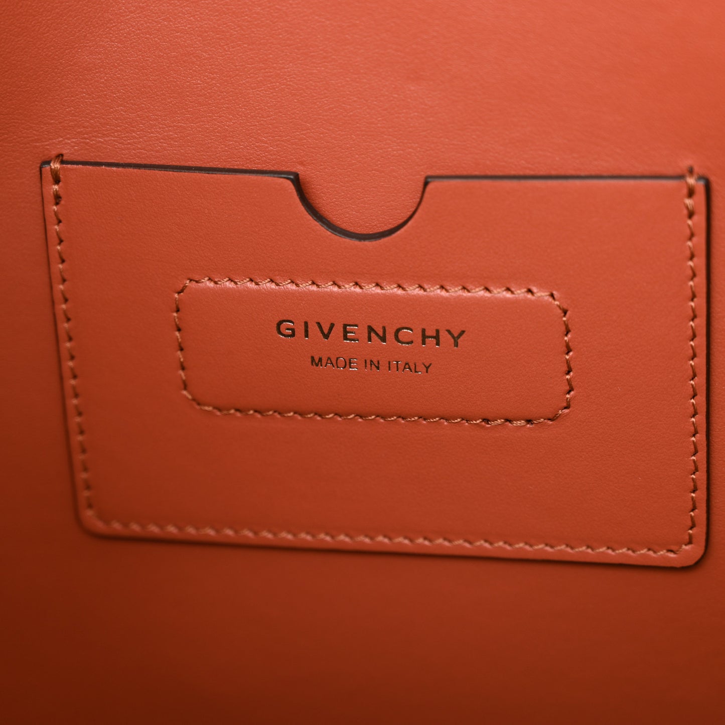 Calfskin Crocodile Embossed Medium Soft Antigona Paprika