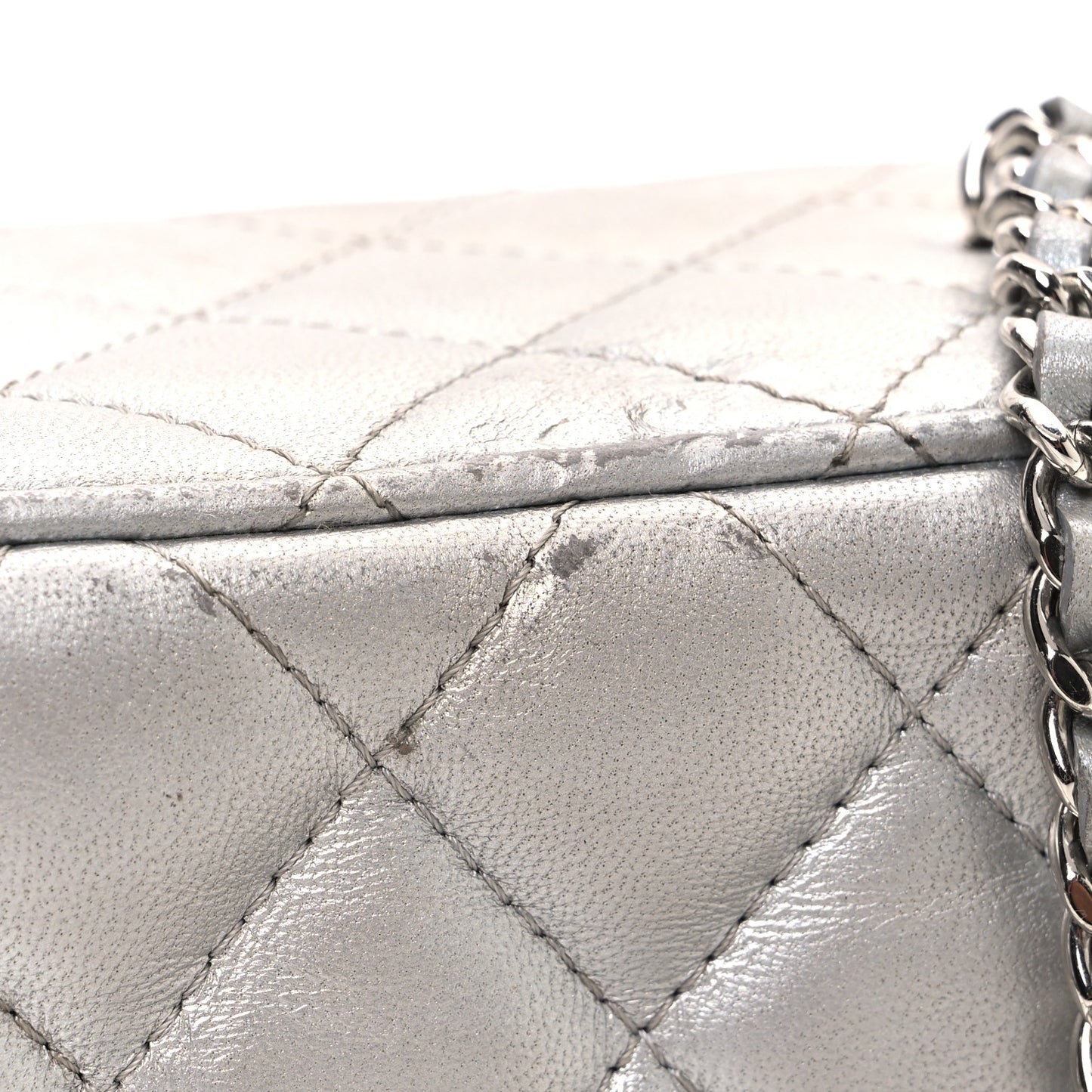 Metallic Lambskin Quilted Small CC Dynasty Vanity Case With Chain Silver