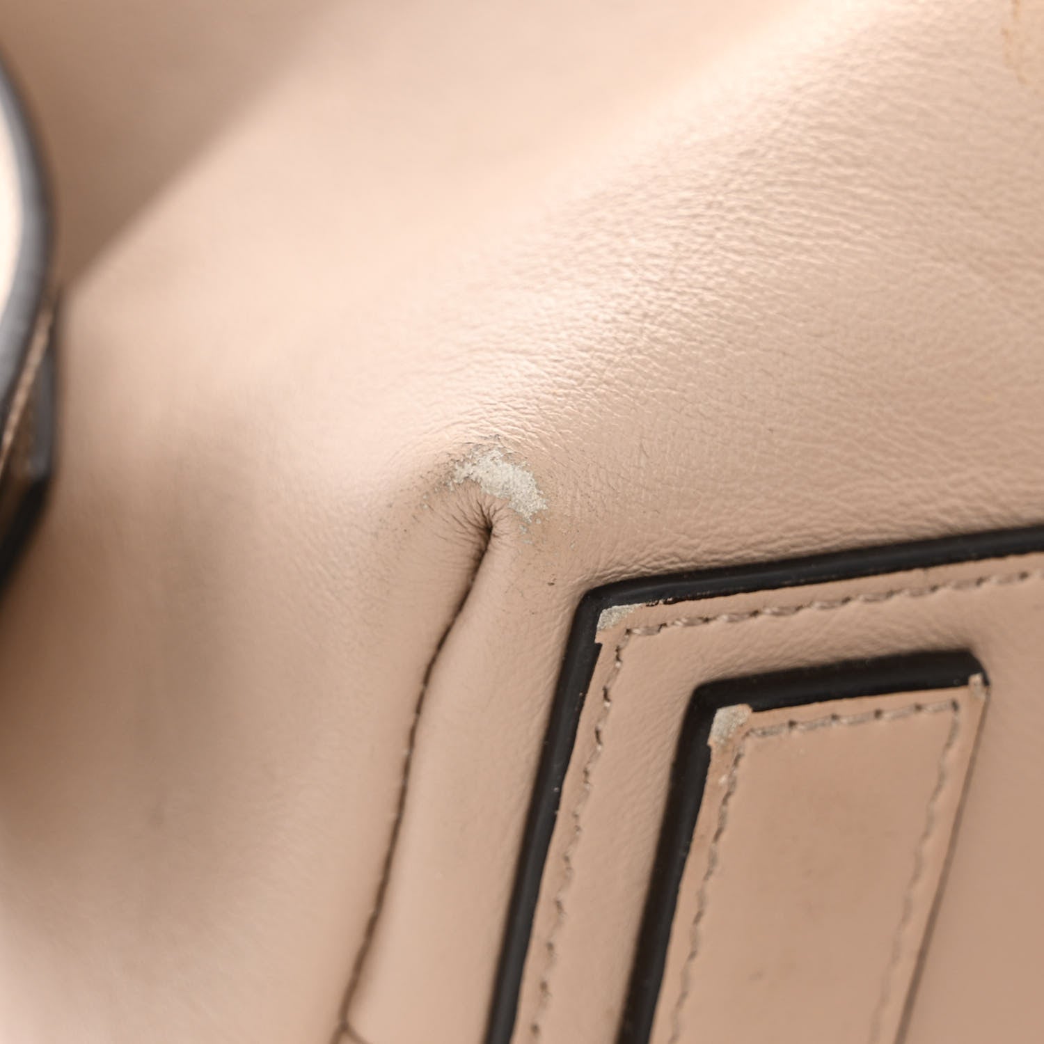 Givenchy Soft Calfskin Medium Soft Antigona Dune 16 of 18