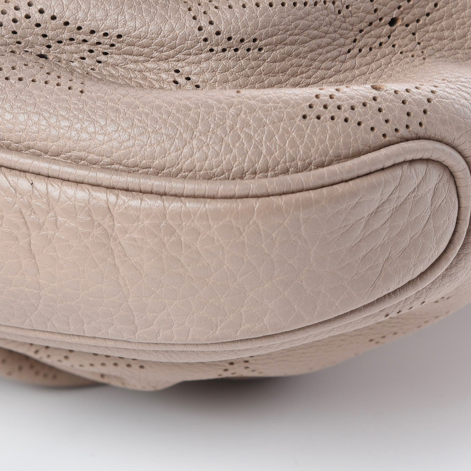 Louis Vuitton Mahina Selene MM Sandy 12 of 13