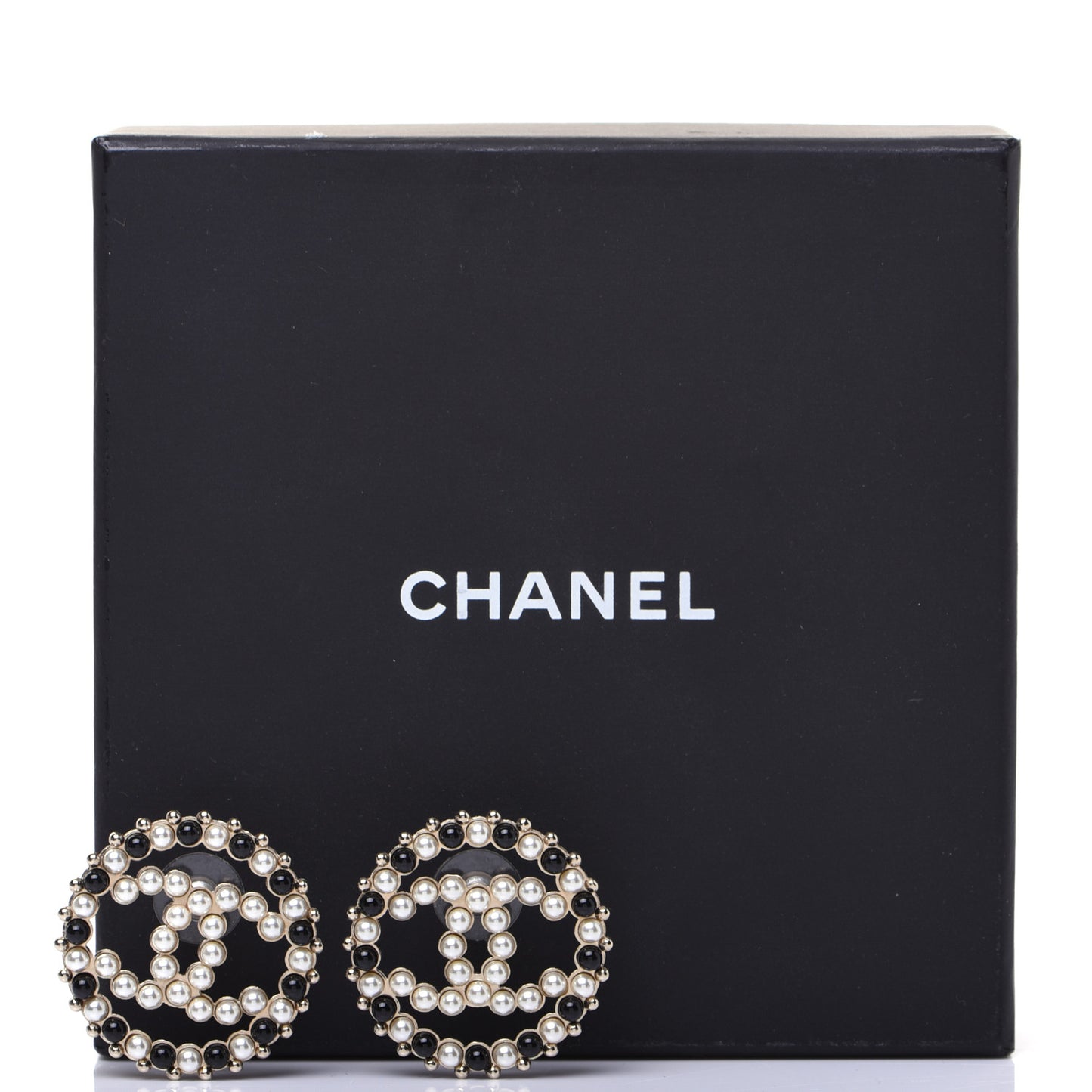 Resin Pearl CC Earrings Gold Black