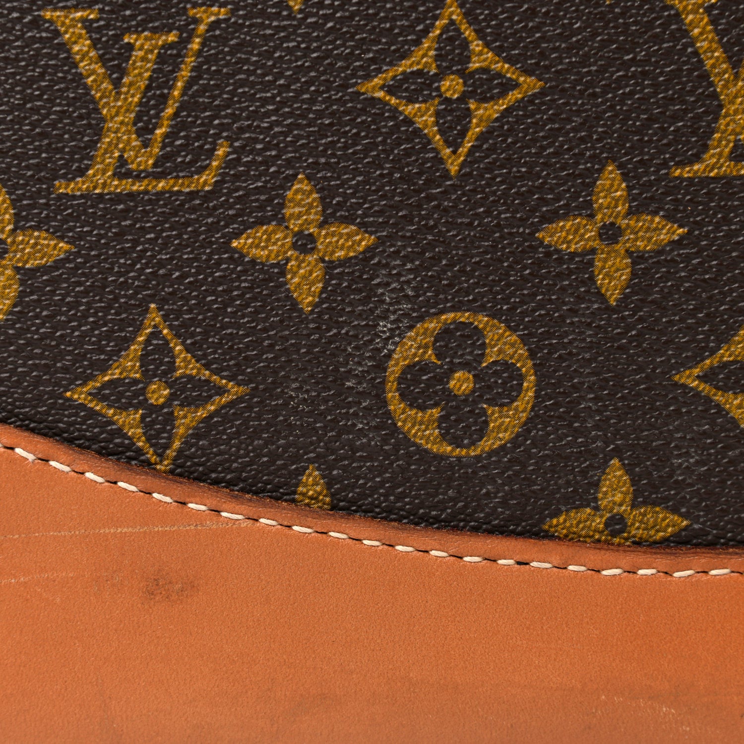Louis Vuitton Monogram French Company Beauty Train Case 33 of 46