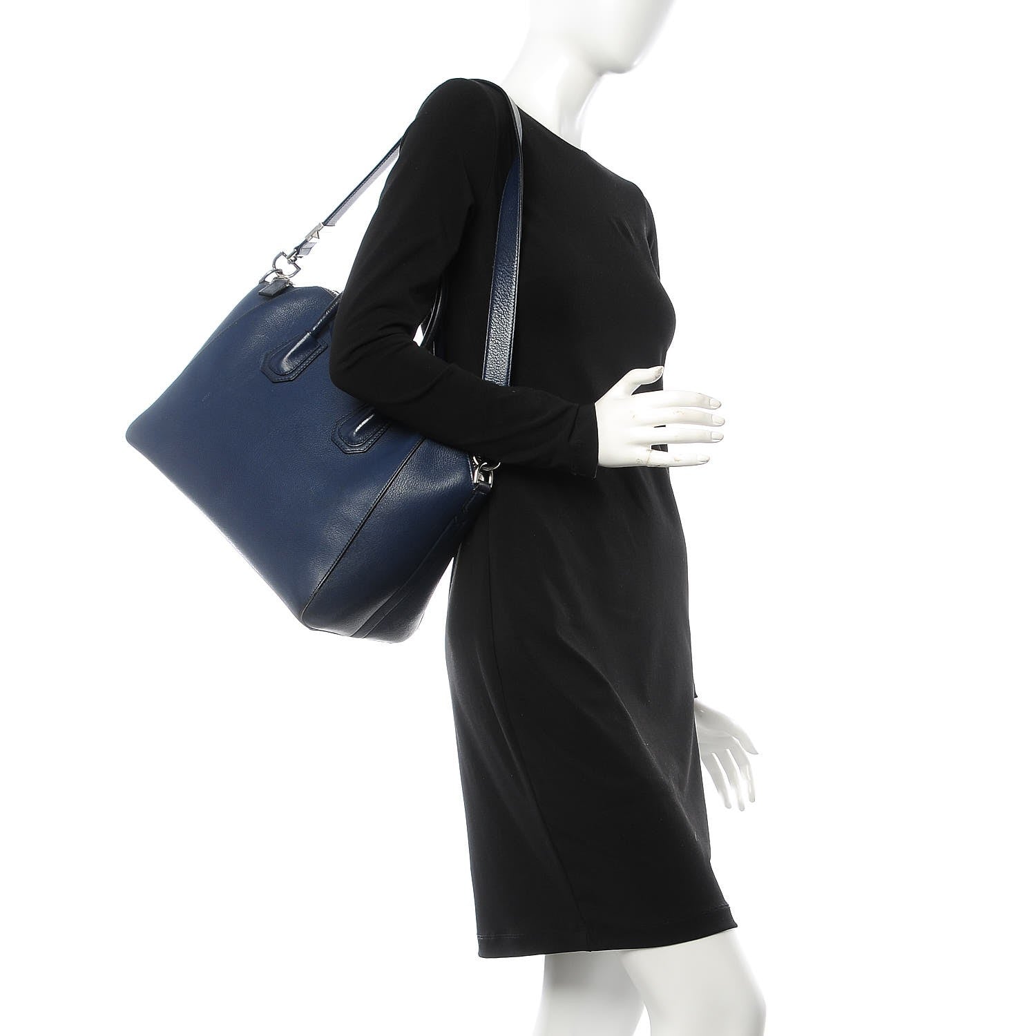 Givenchy Sugar Goatskin Medium Antigona Navy 3 of 16