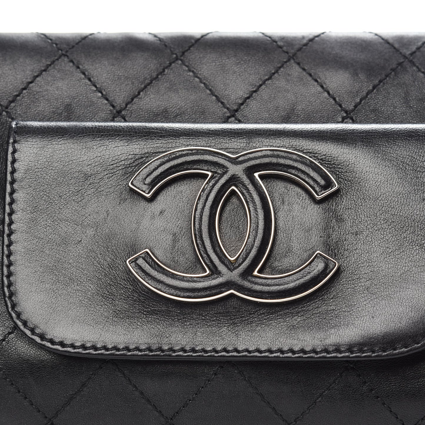 Lambskin Diamond Stitch Convertible Clutch Black