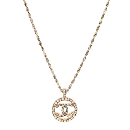 Chanel Pearl CC Round Pendant Necklace Gold 1 of 5