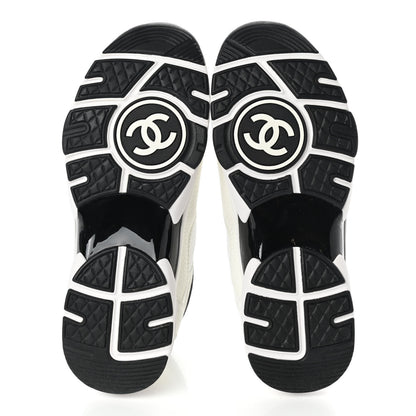 Chanel Mesh Suede Calfskin Grained Calfskin Womens CC Sneakers 39 White Black 5 of 7
