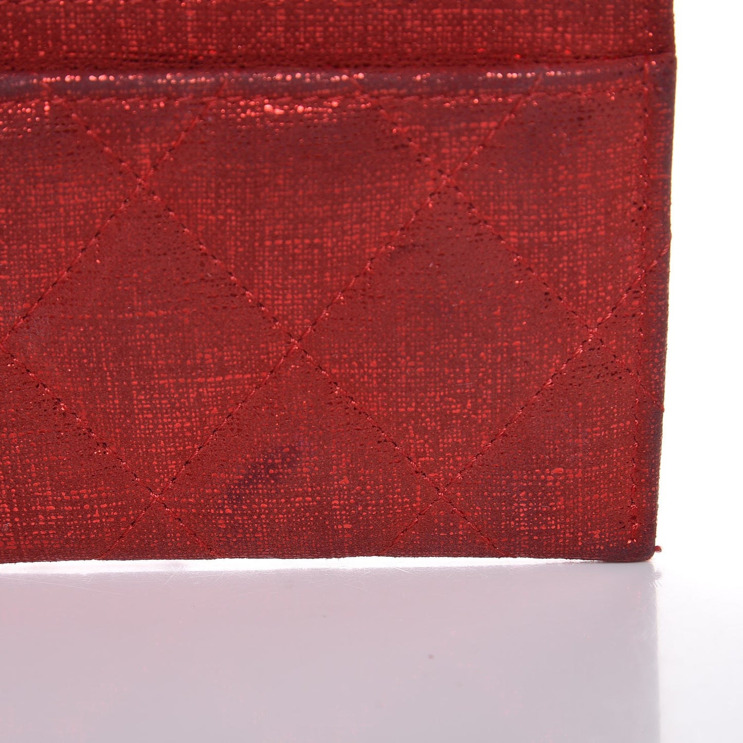 Iridescent Calfskin Quilted Card Holder Red
