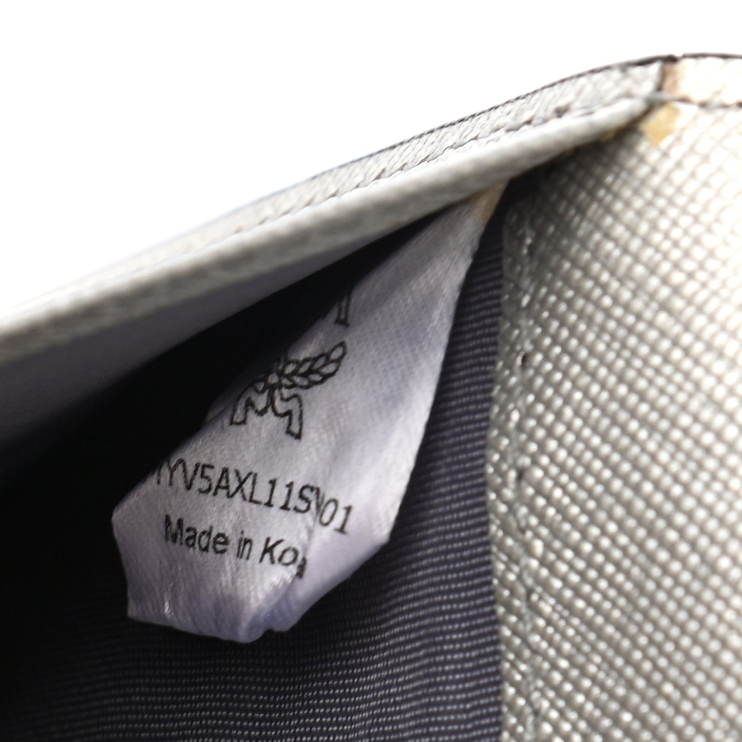 Metallic Visetos Rabbit Passport Holder Silver