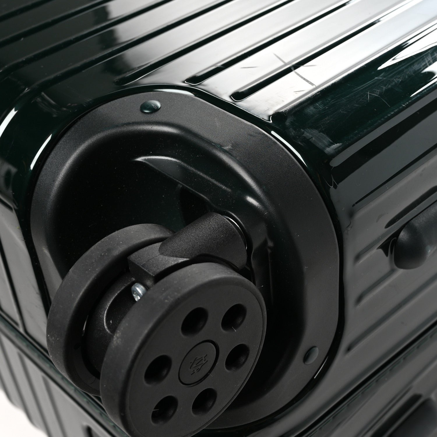 Rimowa Gloss Polycarbonate Essential Check-In L Gloss Green 9 of 14