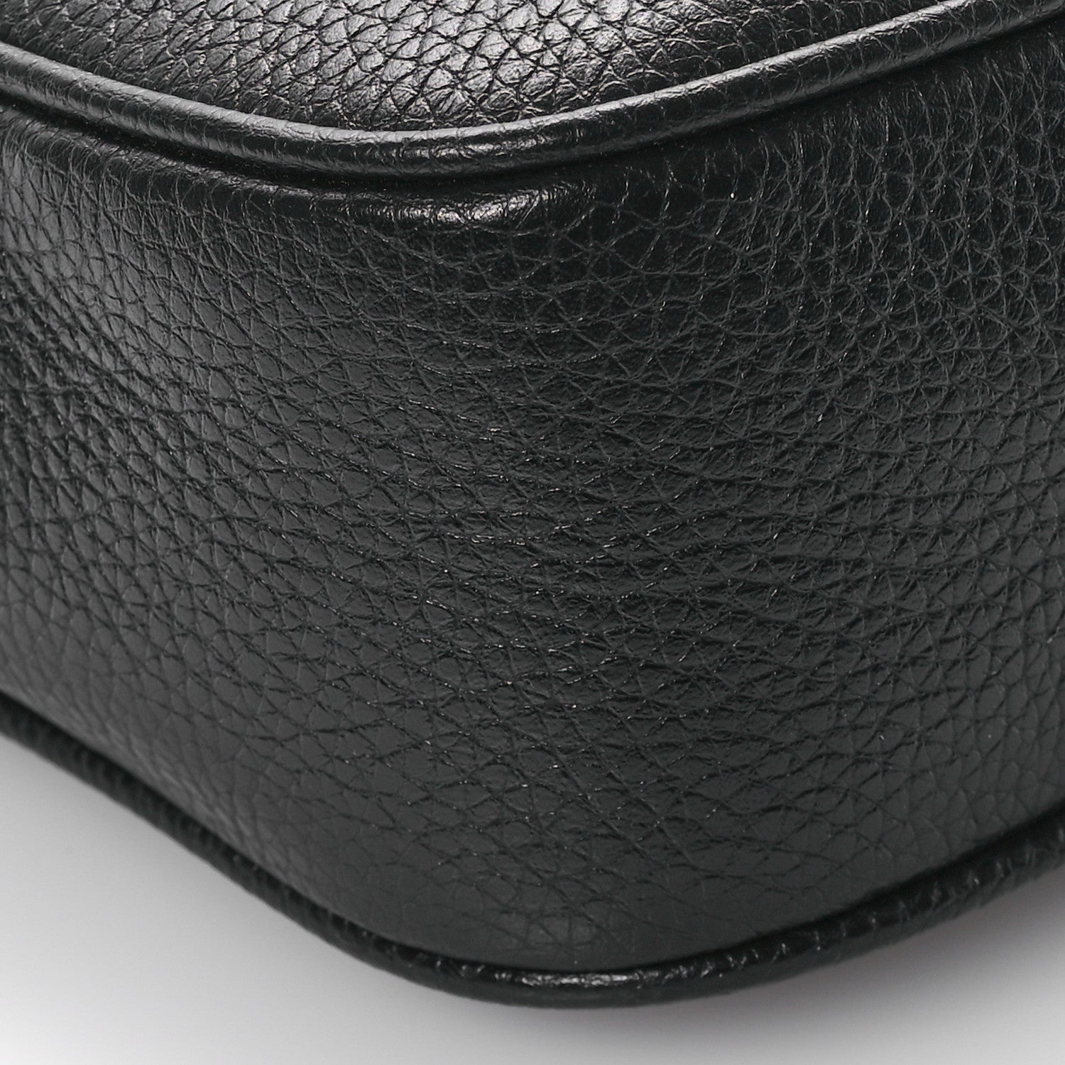 Gucci Pebbled Calfskin Small Soho Disco Bag Black 9 of 11