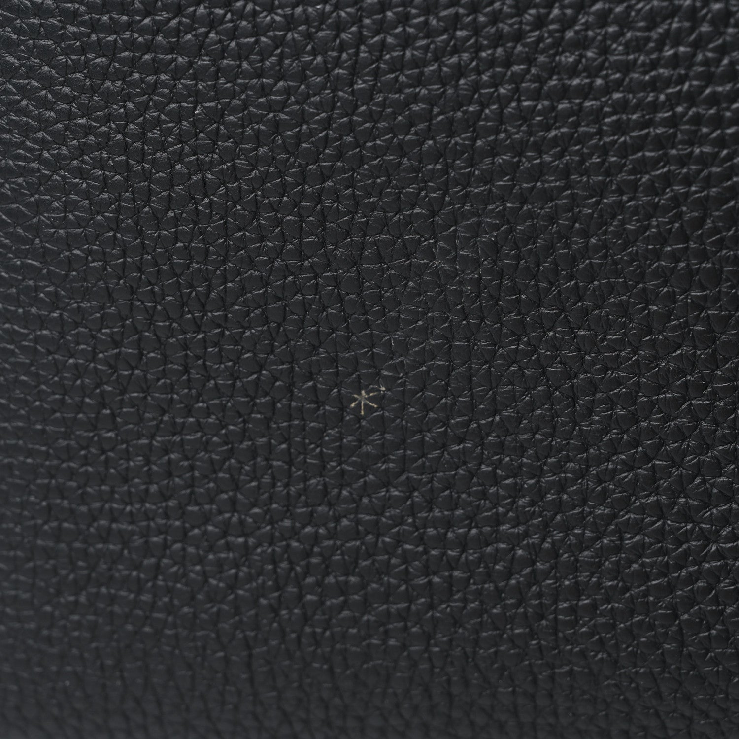 Louis Vuitton Taurillon Capucines BB Black Fuchsia 9 of 9