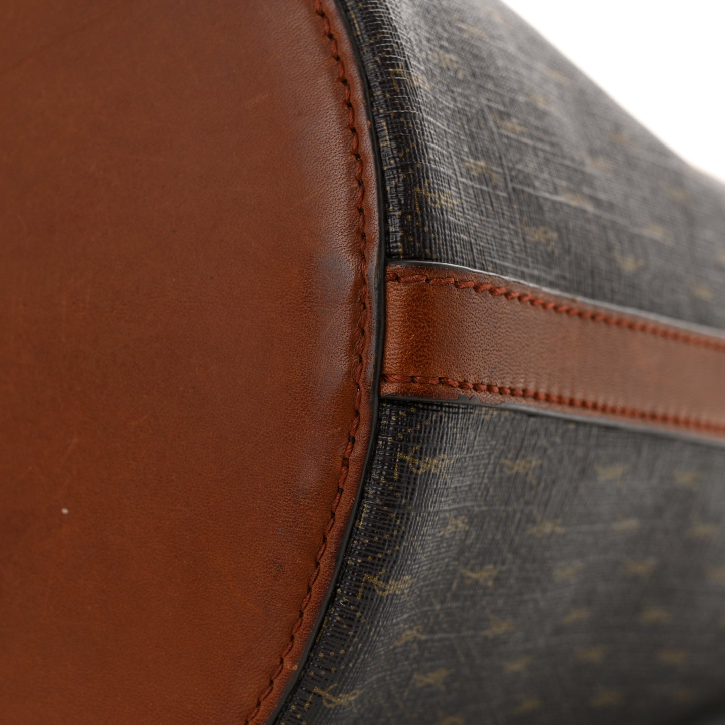 Le Monogramme Bucket Bag Chocolate Brun